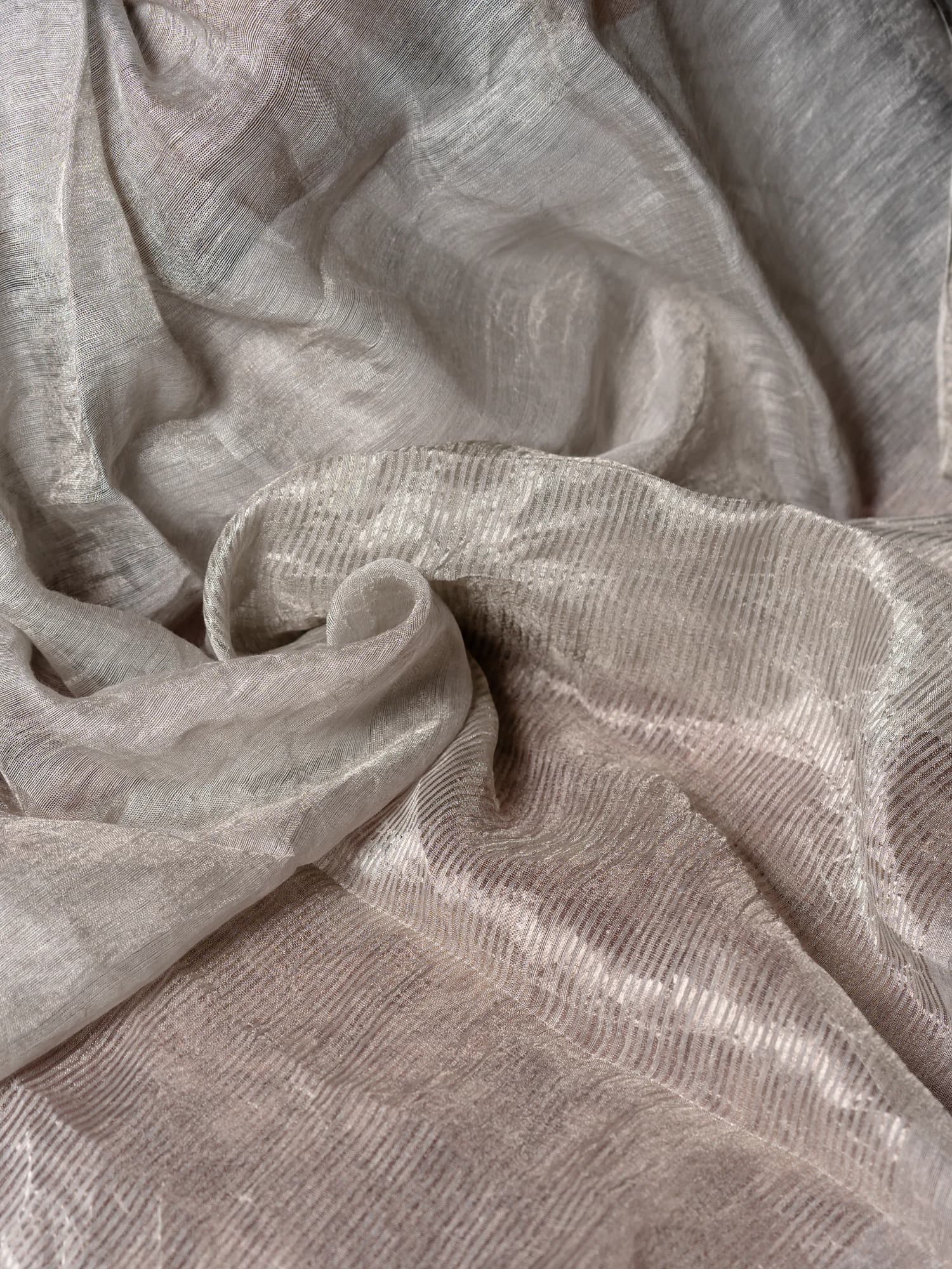 Junk Lea Silver Tissue Linen Saree view 2